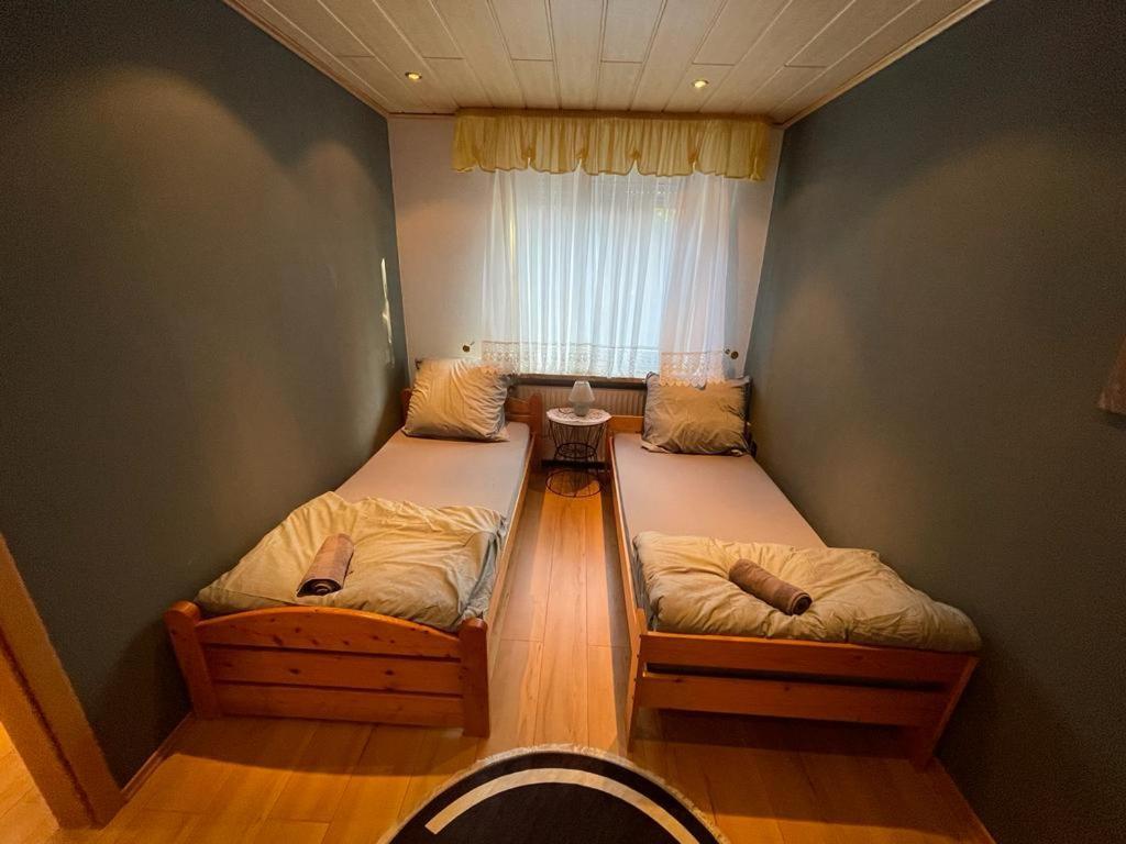 Fairbooking24Private Apartments Nbg Exhibition Ground Room Agancy Нюрнберг Екстериор снимка